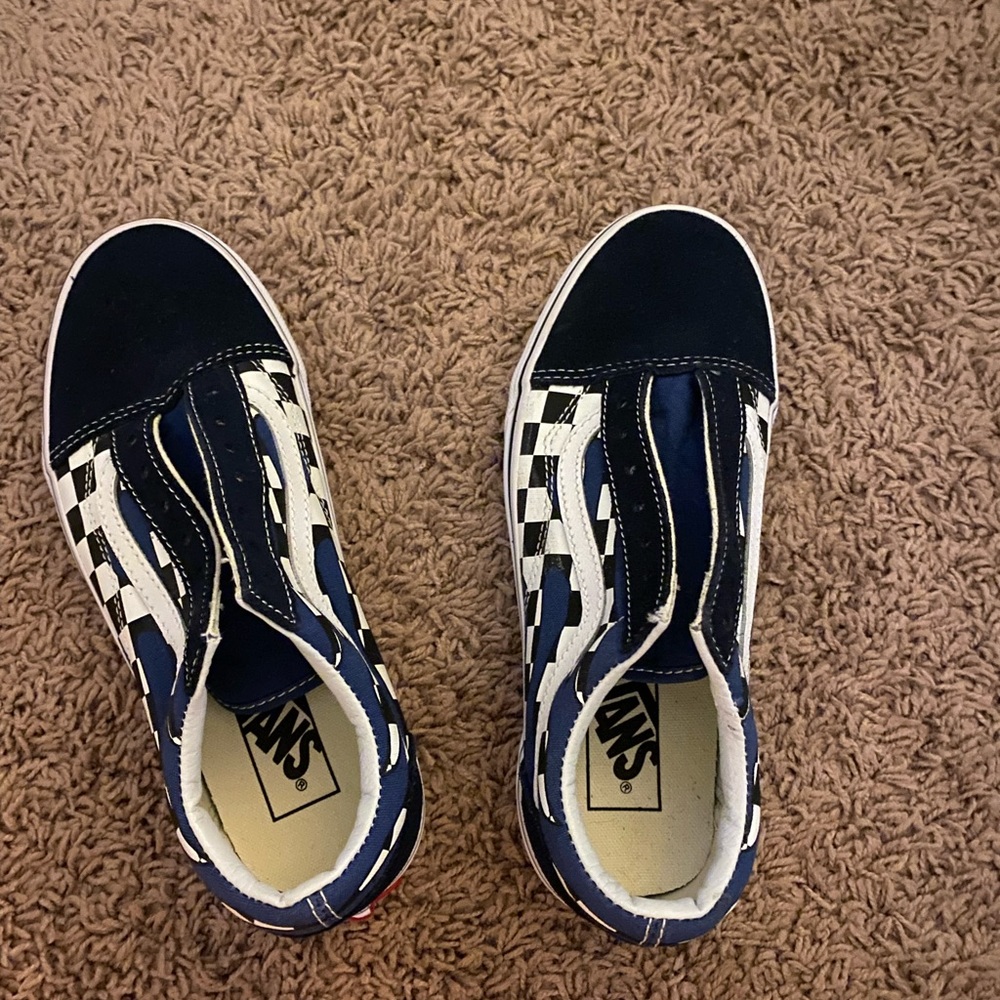 Brand new vans without laces!